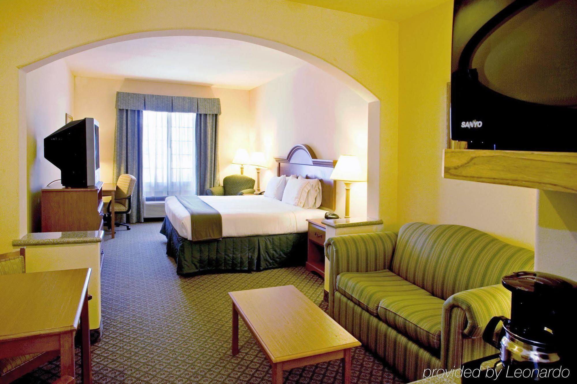 Holiday Inn Express Hotel & Suites Rio Grande City, An Ihg Hotel Zimmer foto